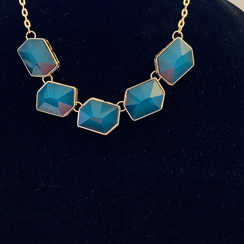Large gem necklace